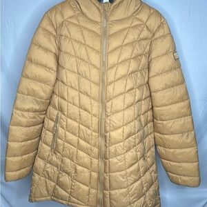 Reebok Women's Beige Puffer Jacket